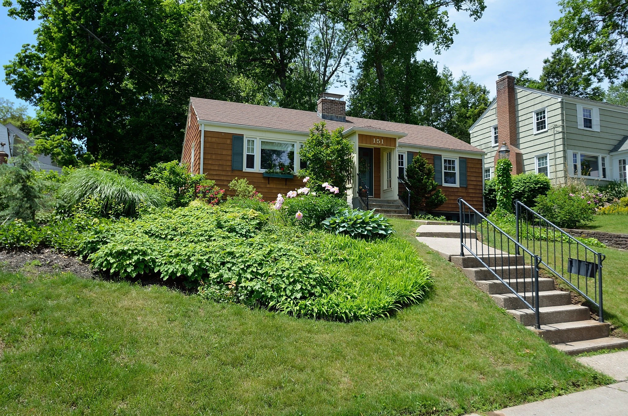 151 Clifton Ave, West Hartford, CT 06107, Presented by Berkshire